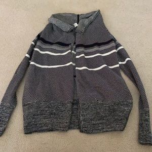 Ivivva (kids lululemon) Cardigan Size 12 Black and White